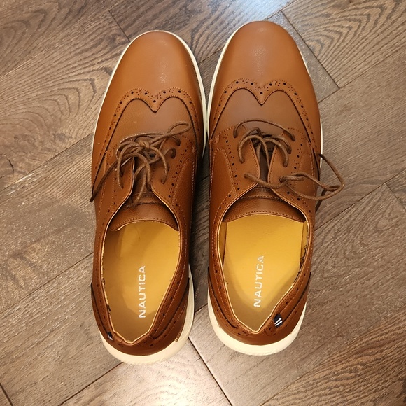 Nautica Wingdeck Pebbled Oxford Size 13 - Picture 2 of 10